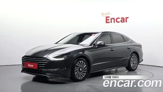 Hyundai Sonata 2022 — photo 1