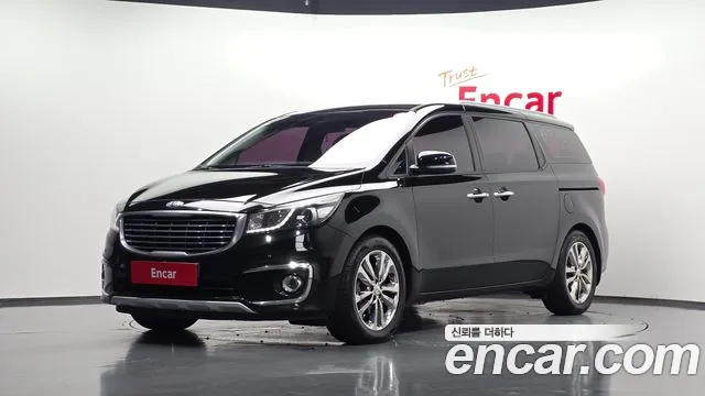 Kia Canival 2016 — photo 1