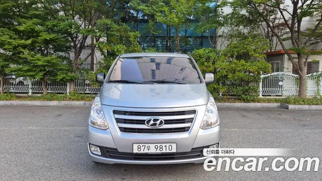 Hyundai Starex 2016 — photo 1