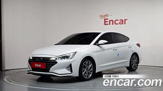 Hyundai AVANTE 2019 — photo 1