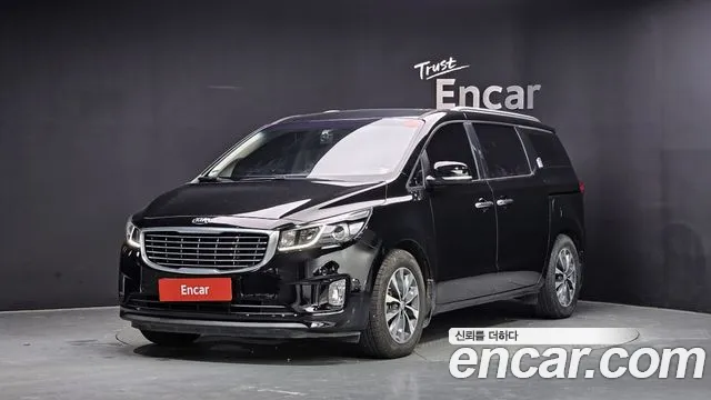 Kia Canival 2016 — photo 1