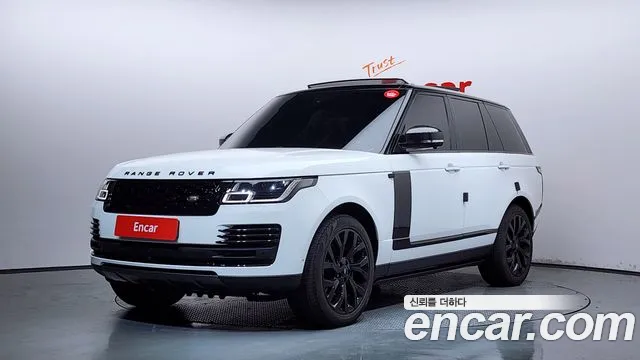 Land Rover Range Rover 2022 — photo 1