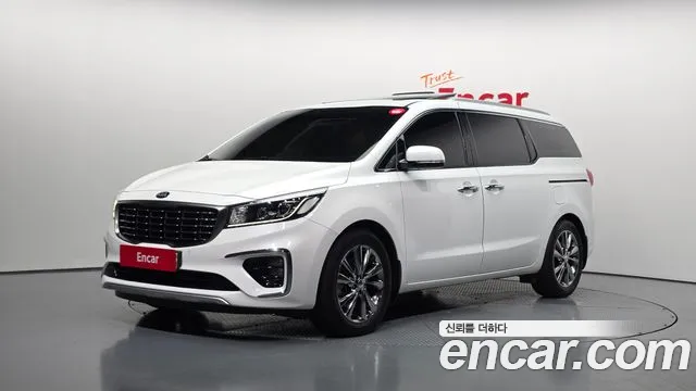 Kia Canival 2020 — photo 1