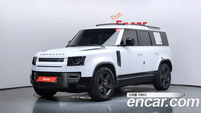 Land Rover Defender 2022 — photo 1