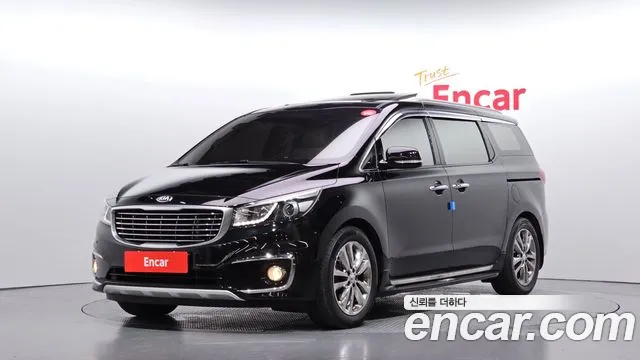 Kia Canival 2016 — photo 1