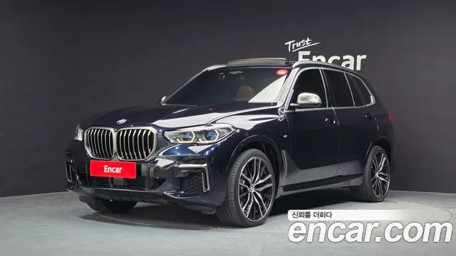 BMW X5 2022 — photo 1