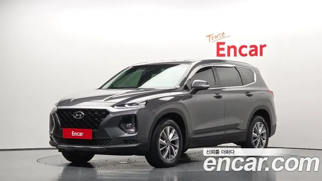 Hyundai Santafe 2019 — photo 1