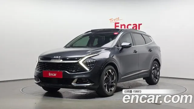Kia Sportage 2023 — photo 1