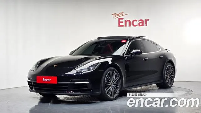Porsche Panamera 2018 — photo 1
