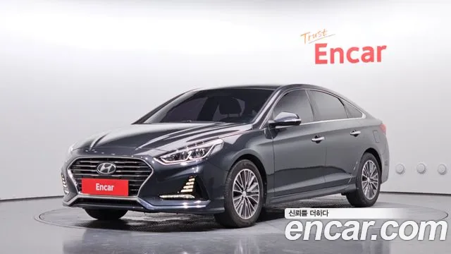 Hyundai Sonata 2018 — photo 1