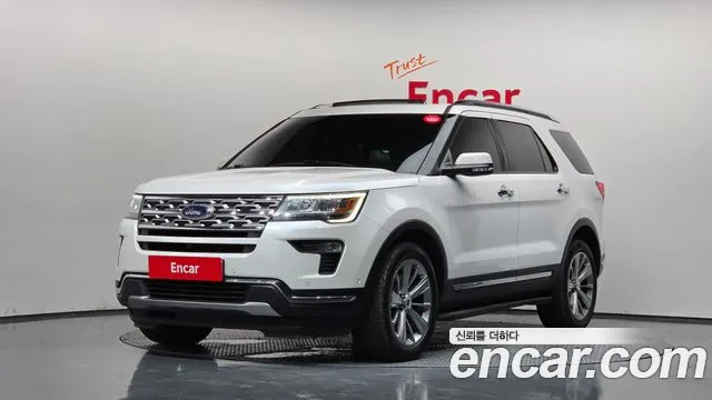 Ford Explorer 2018 — photo 1
