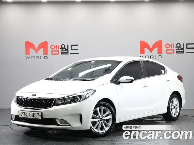 Kia K3 2016 — photo 1