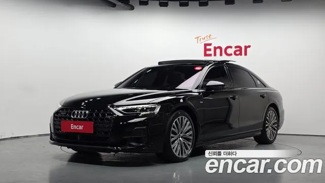 Audi A8 2023 — photo 1
