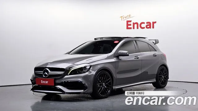 Mercedes-Benz A-Class 2018 — photo 1