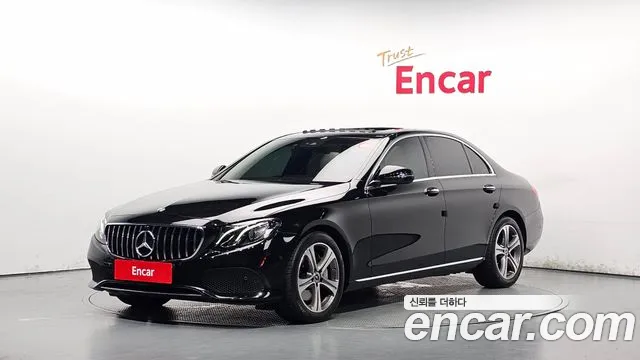 Mercedes-Benz E-Class 2019 — photo 1