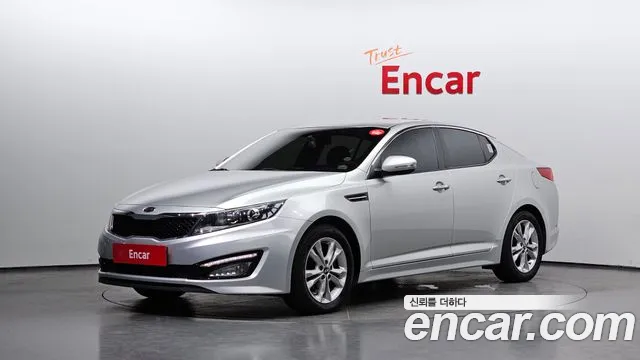 Kia K5 2011 — photo 1