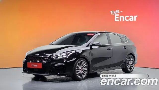 Kia K3 2019 — photo 1