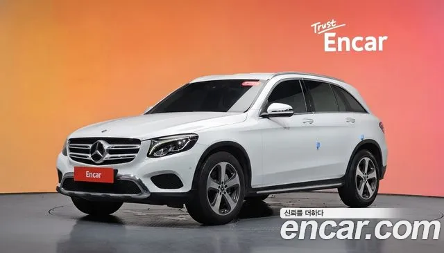 Mercedes-Benz GLC-Class 2019 — photo 1
