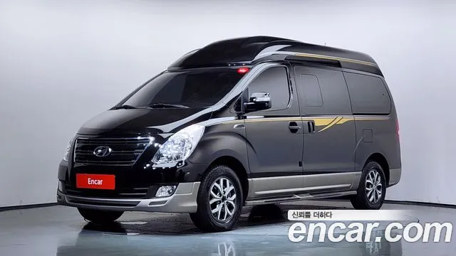 Hyundai Starex 2016 — photo 1