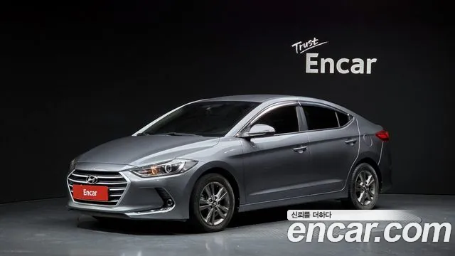 Hyundai AVANTE 2016 — photo 1