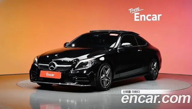 Mercedes-Benz C-Class 2020 — photo 1