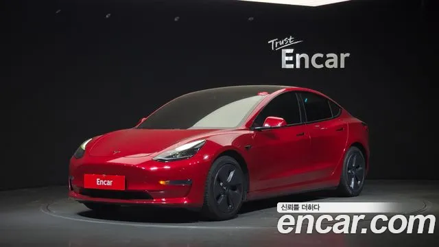 Tesla Model 3 2021 — photo 1