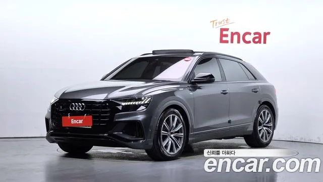 Audi Q8 2021 — photo 1