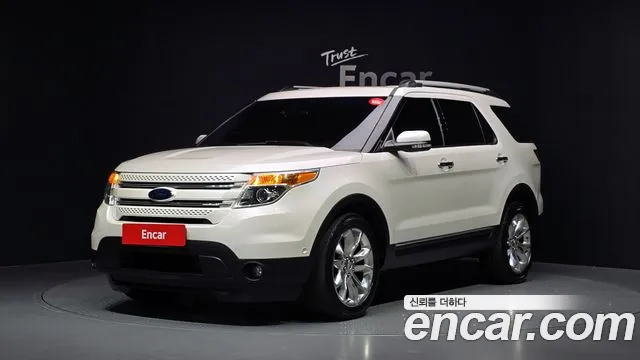 Ford Explorer 2014 — photo 1