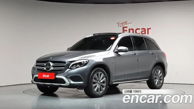 Mercedes-Benz GLC-Class 2019 — photo 1