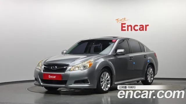 Subaru Legacy 2011 — photo 1
