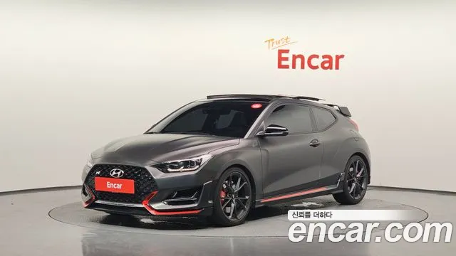 Hyundai Veloster 2022 — photo 1