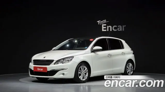 Peugeot 308 2015 — photo 1