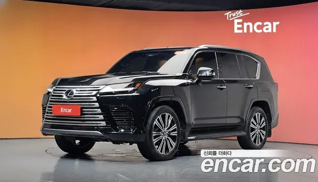 Lexus LX 2025 — photo 1