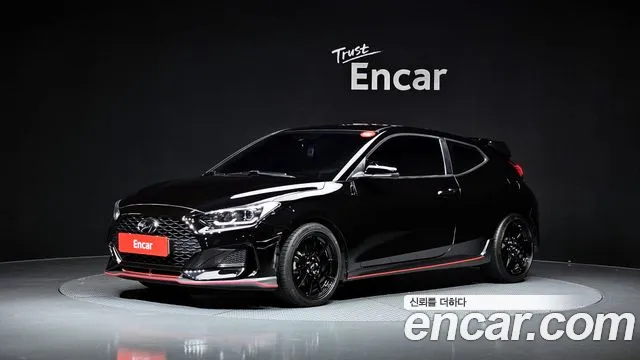 Hyundai Veloster 2018 — photo 1