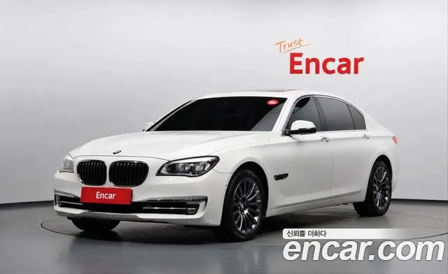 BMW 7-Series 2014 — photo 1
