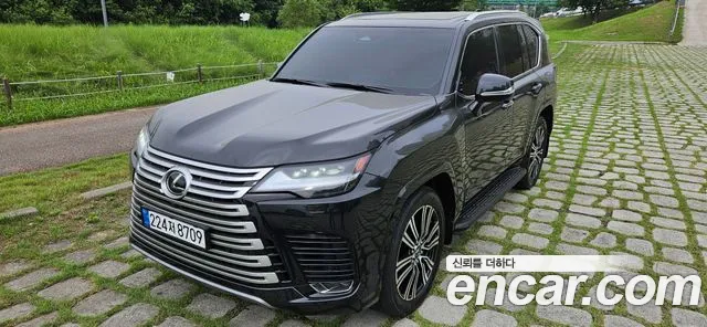 Lexus LX 2026 — photo 1