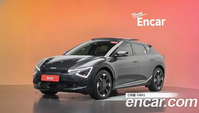 Kia EV6 2025 — photo 1