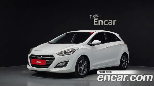 Hyundai i30 2016 — photo 1