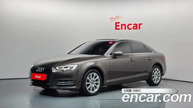 Audi A4 2018 — photo 1