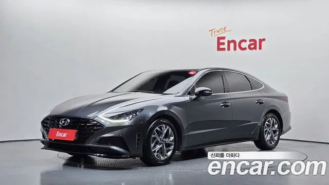Hyundai Sonata 2022 — photo 1