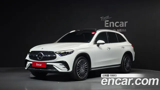 Mercedes-Benz GLC-Class 2023 — photo 1