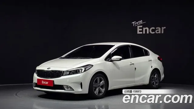 Kia K3 2018 — photo 1