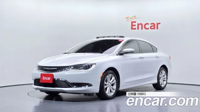 Chrysler 200 2015 — photo 1