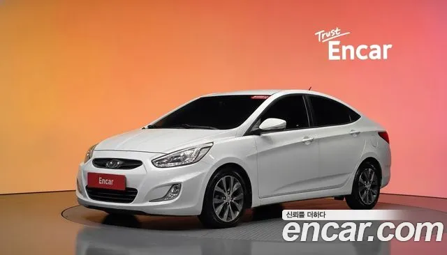 Hyundai Accent 2014 — photo 1