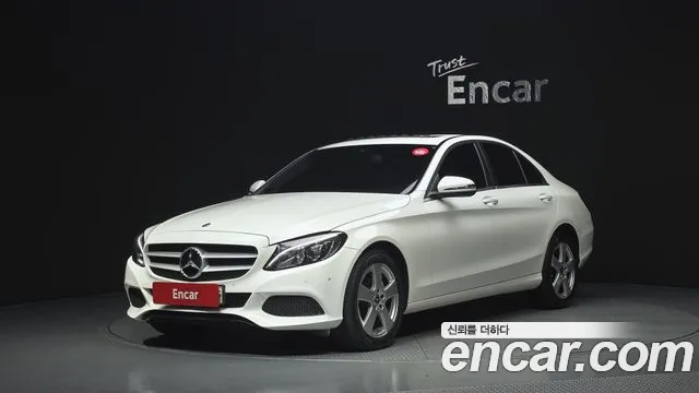 Mercedes-Benz C-Class 2018 — photo 1