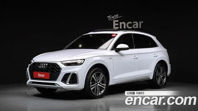 Audi Q5 2023 — photo 1