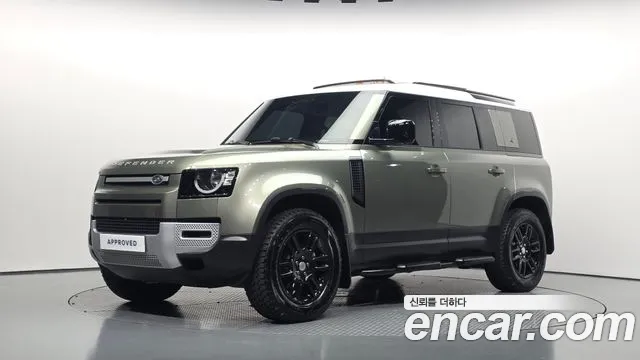 Land Rover Defender 2022 — photo 1