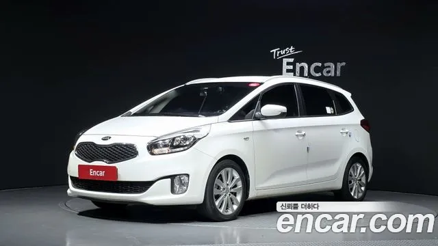 Kia Carens 2015 — photo 1