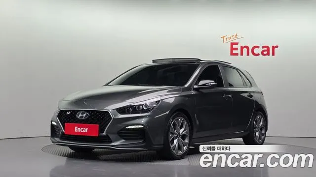 Hyundai i30 2020 — photo 1