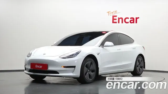 Tesla Model 3 2020 — photo 1